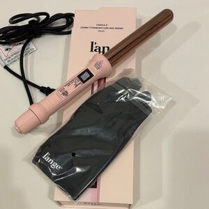 Lange Pink and Brown Curling Wand
